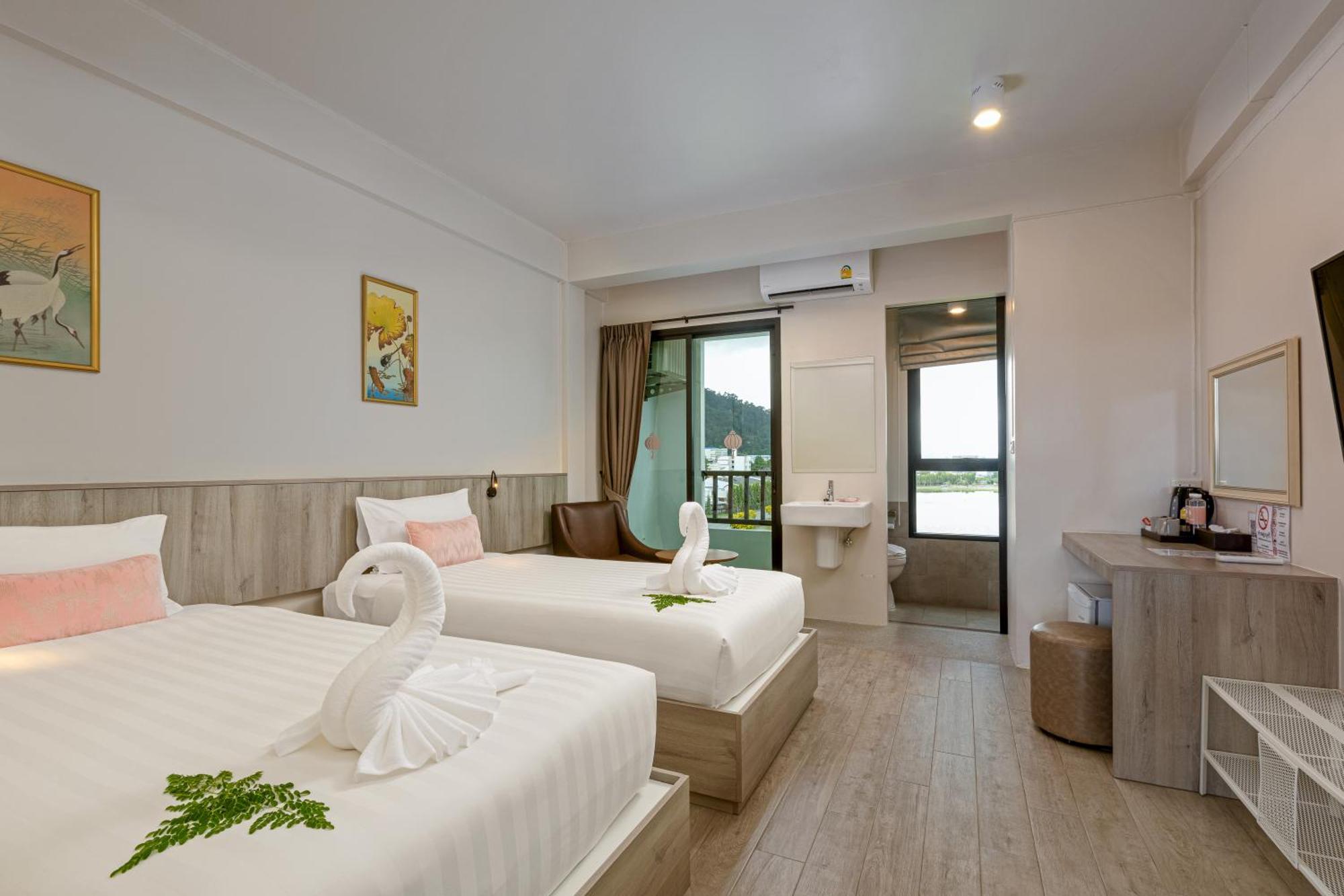Ang Pao Hotel Phuket Buitenkant foto