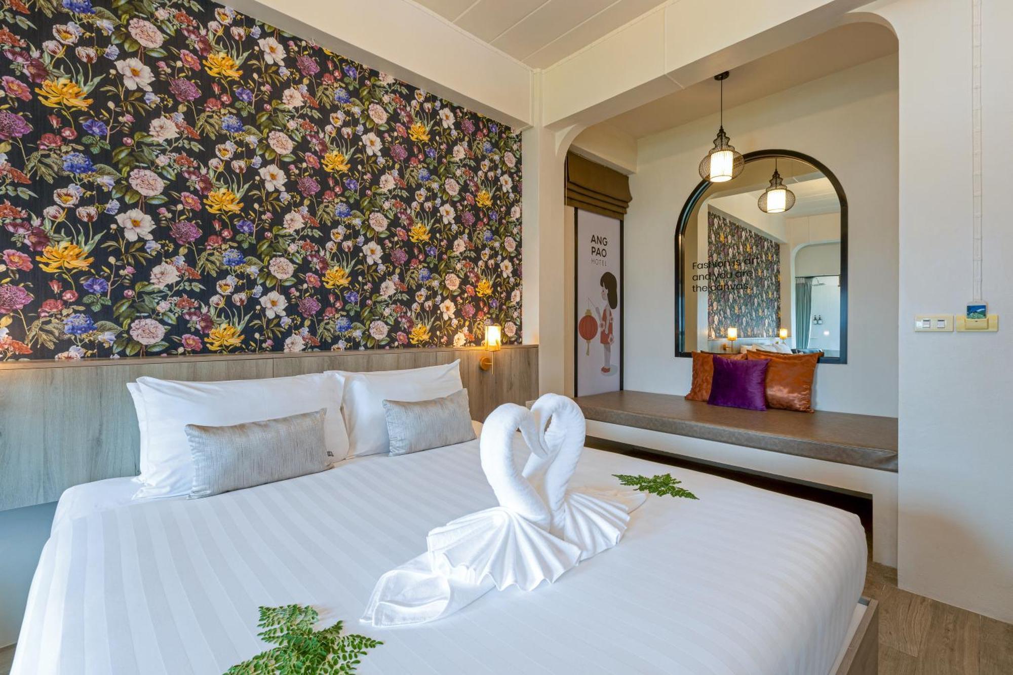 Ang Pao Hotel Phuket Buitenkant foto